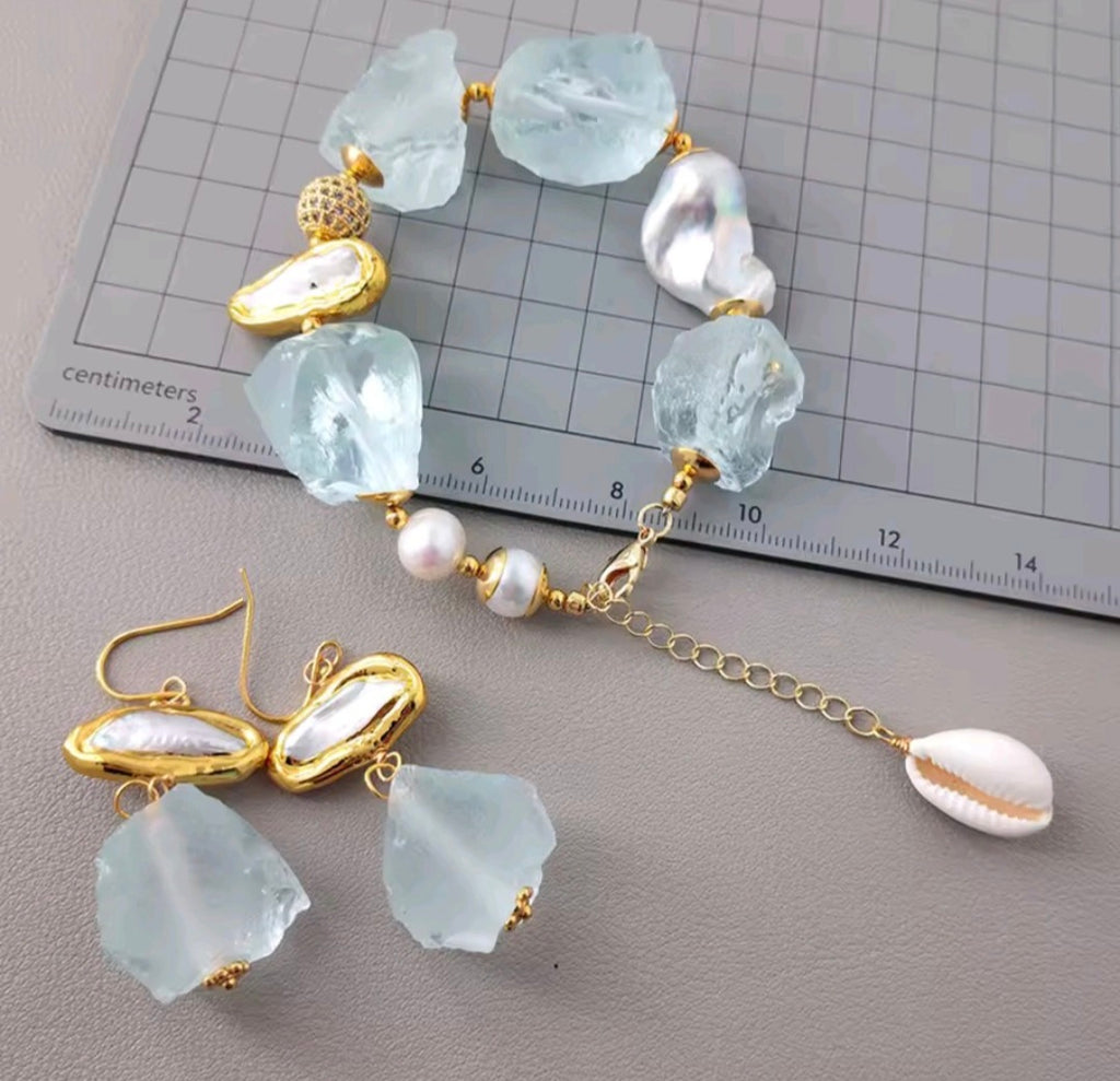 Set Pulsera y Pantallas Cuentas Cruda en Cristal Azul y Perlas Barrocas Naturales