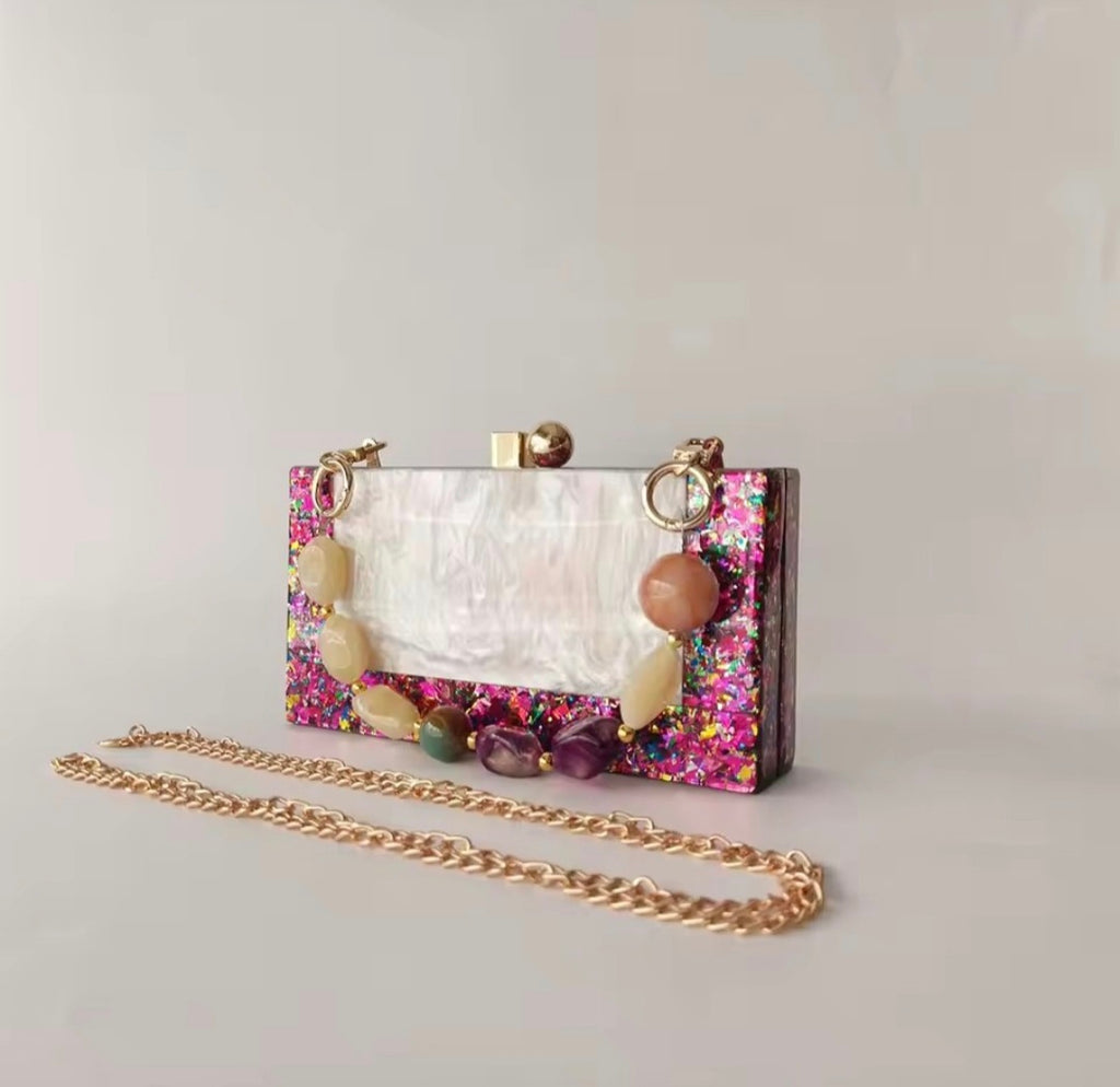 Cartera Chic Style