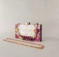 Cartera Chic Style