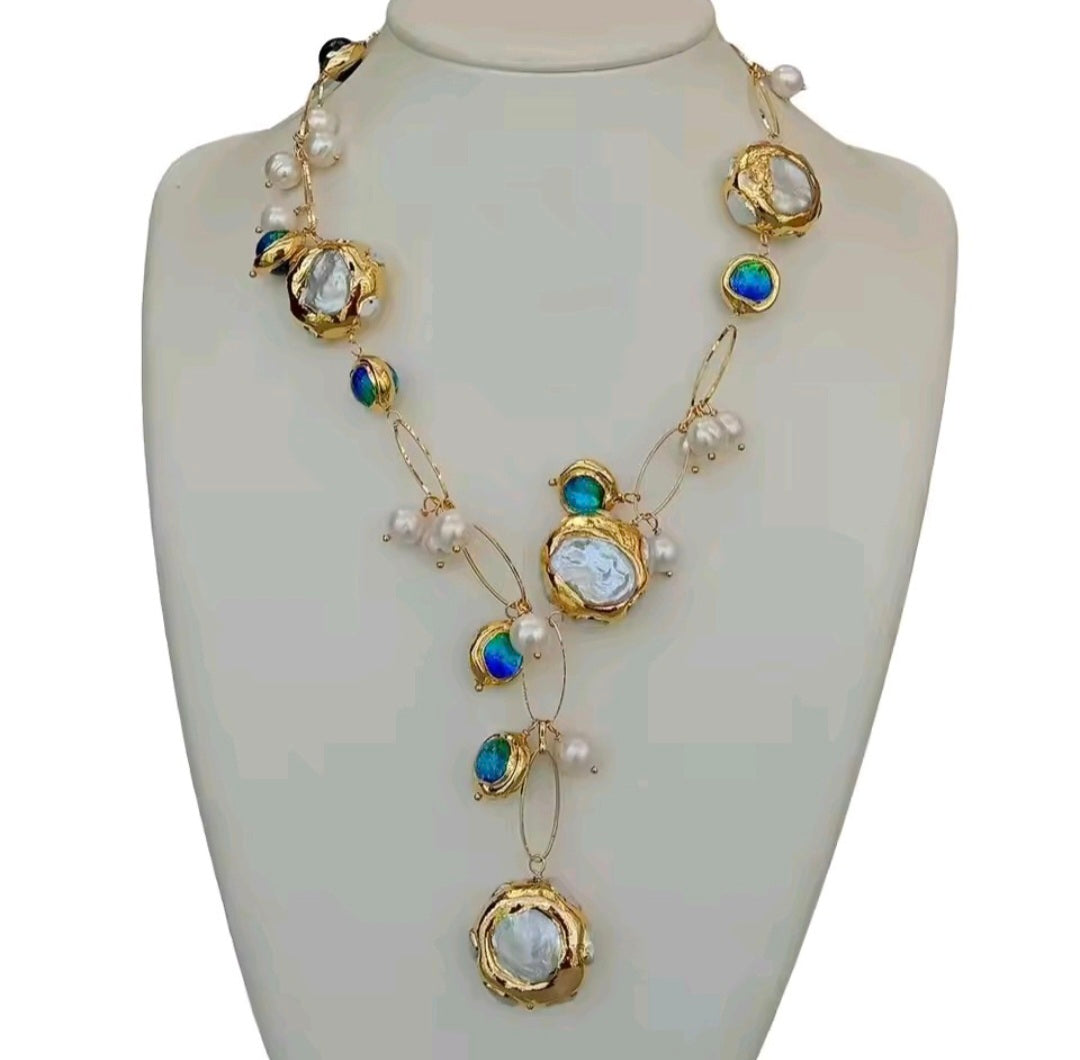 Crital Murano Azul Perlas de Agua Dulce Necklace