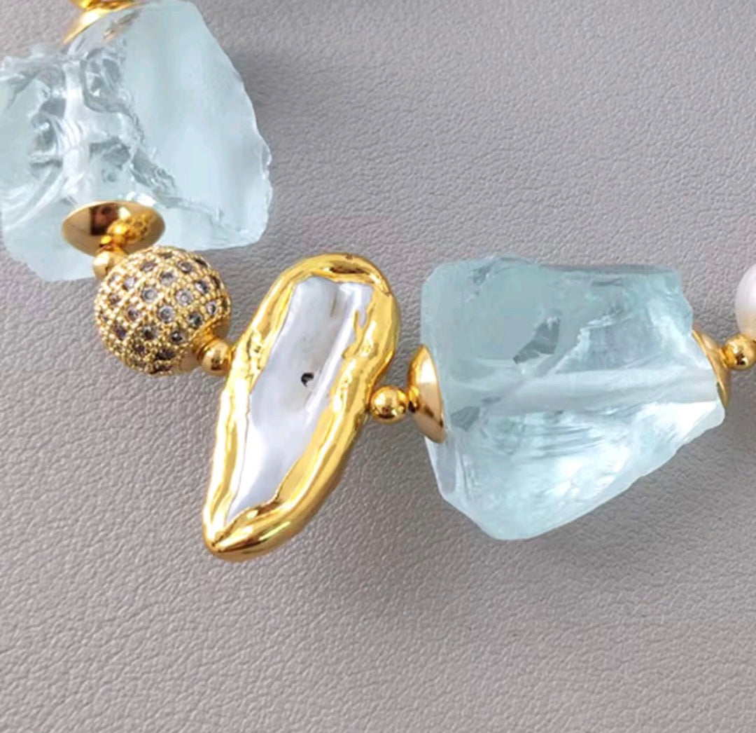 Set Pulsera y Pantallas Cuentas Cruda en Cristal Azul y Perlas Barrocas Naturales