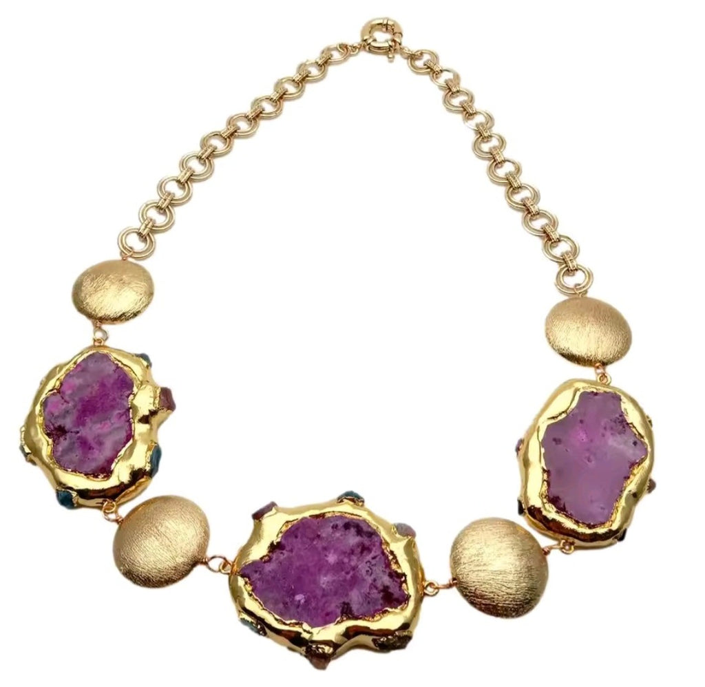 Collar en Agatas Fushia