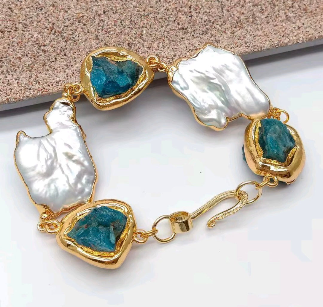 Pulsera Apatita Azul Cultivada Natural, Perla Blanca