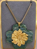 Botanical Pendat Necklace